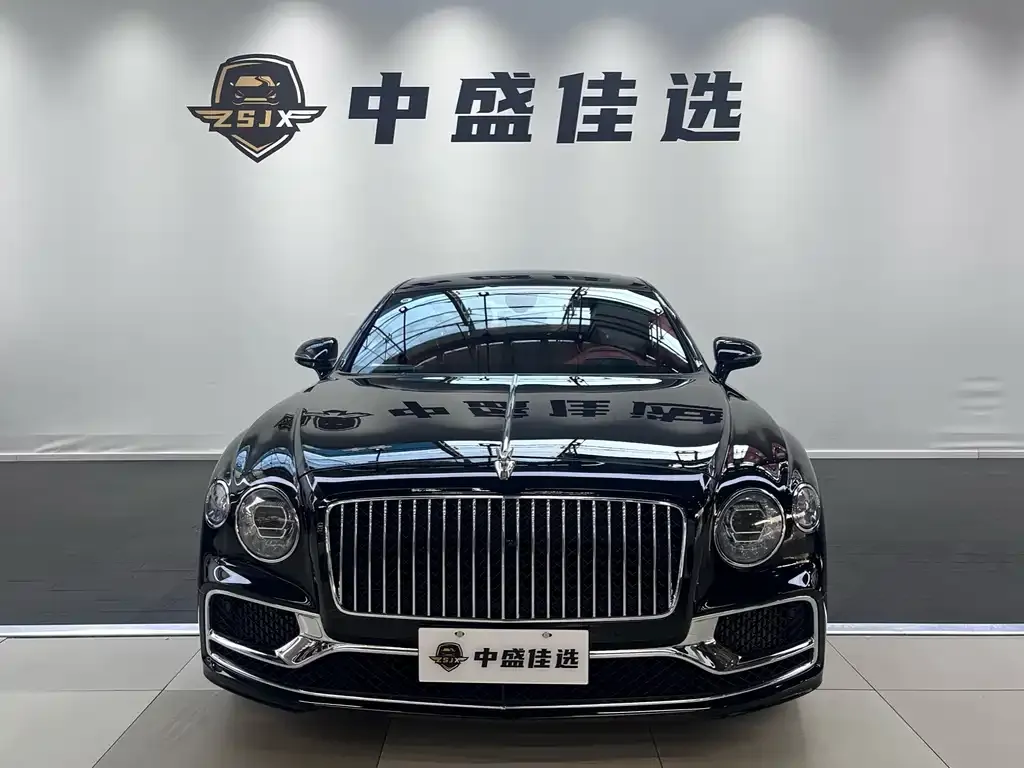 Bentley Flying Spur — фото 2