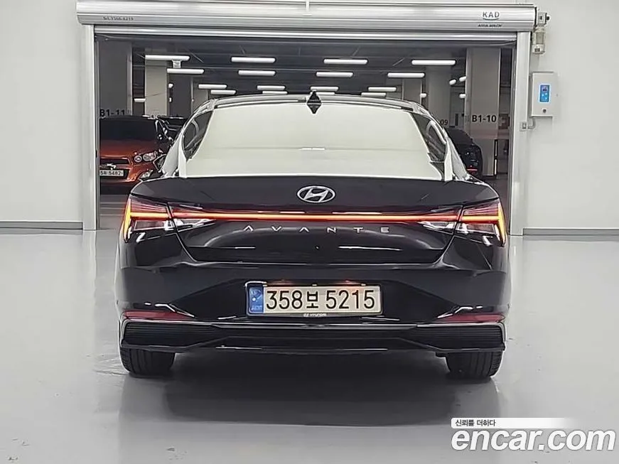Hyundai AVANTE — фото 3