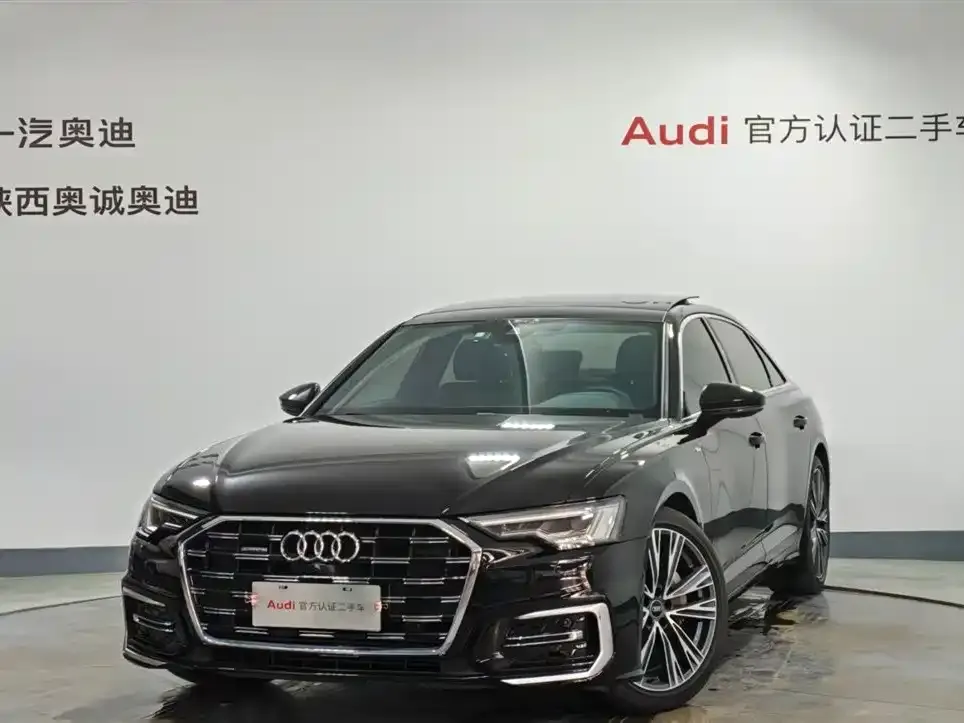 Audi A6L — фото 1