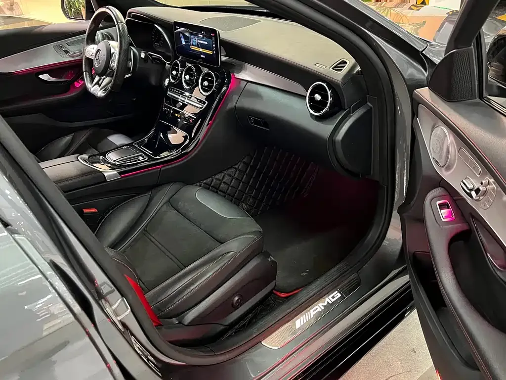 Mercedes-Benz C-Class AMG — фото 9