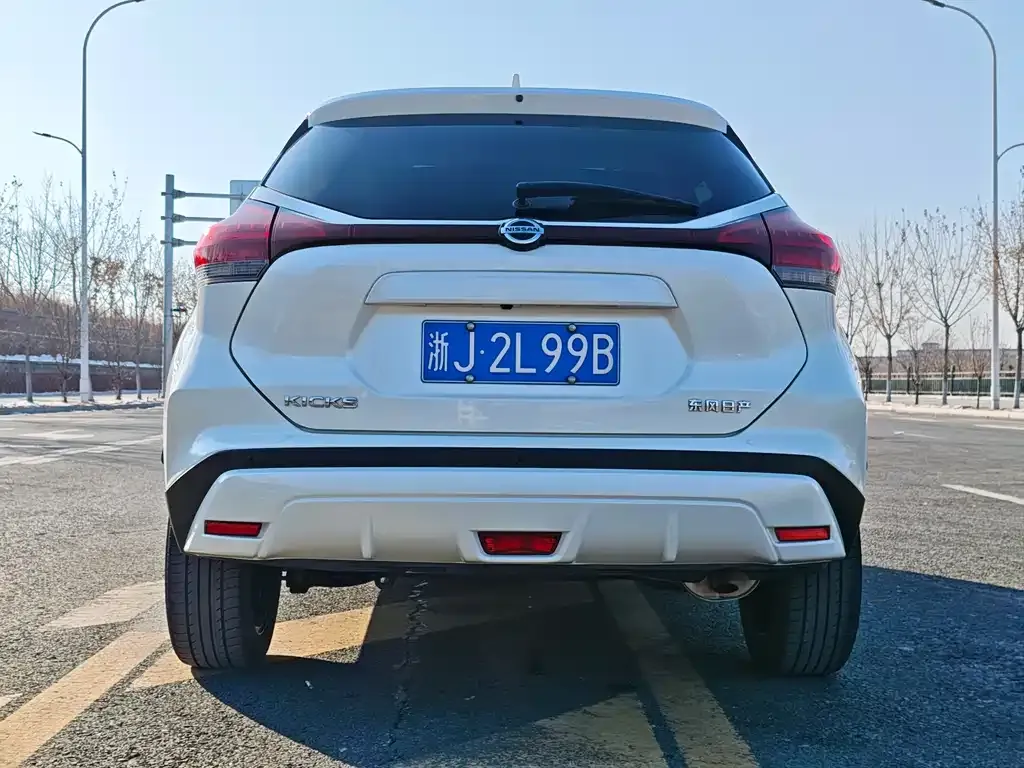 Nissan Kicks — фото 4