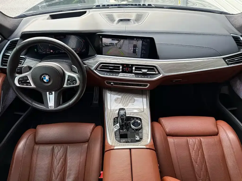 BMW X7 — фото 4