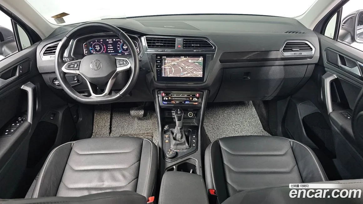 Volkswagen Tiguan — фото 7
