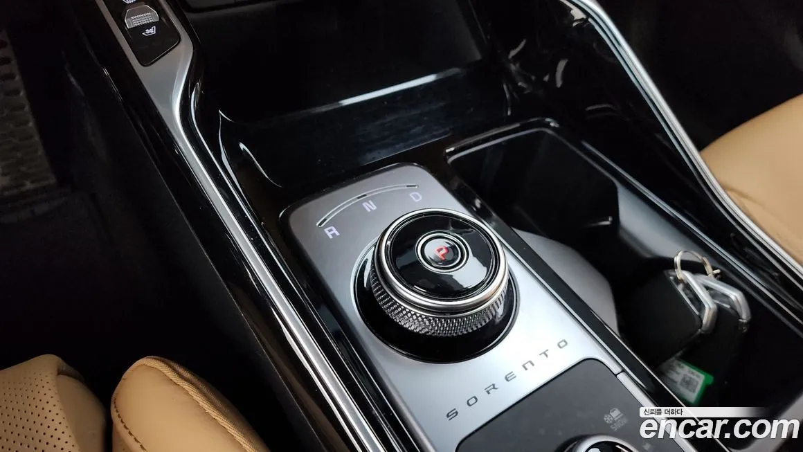 Kia Sorento — фото 9