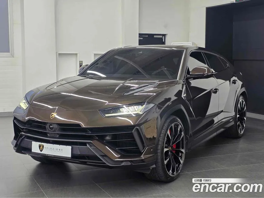 Lamborghini Urus — фото 1