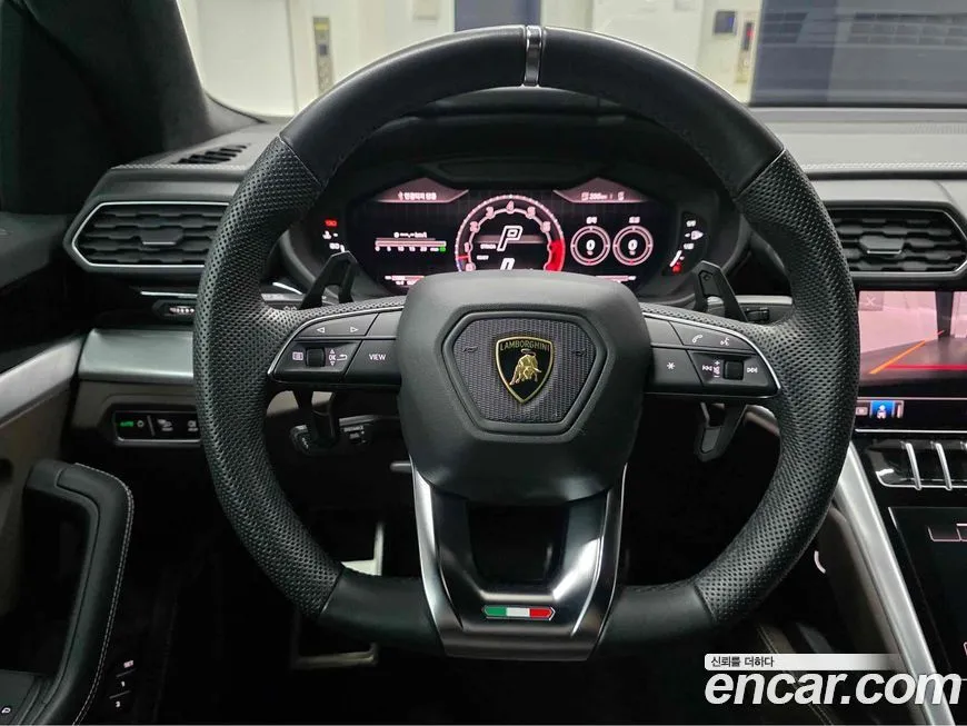 Lamborghini Urus — фото 4