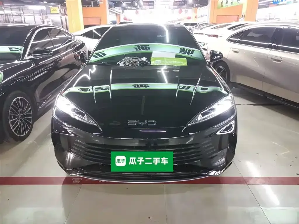 BYD Seal — фото 3
