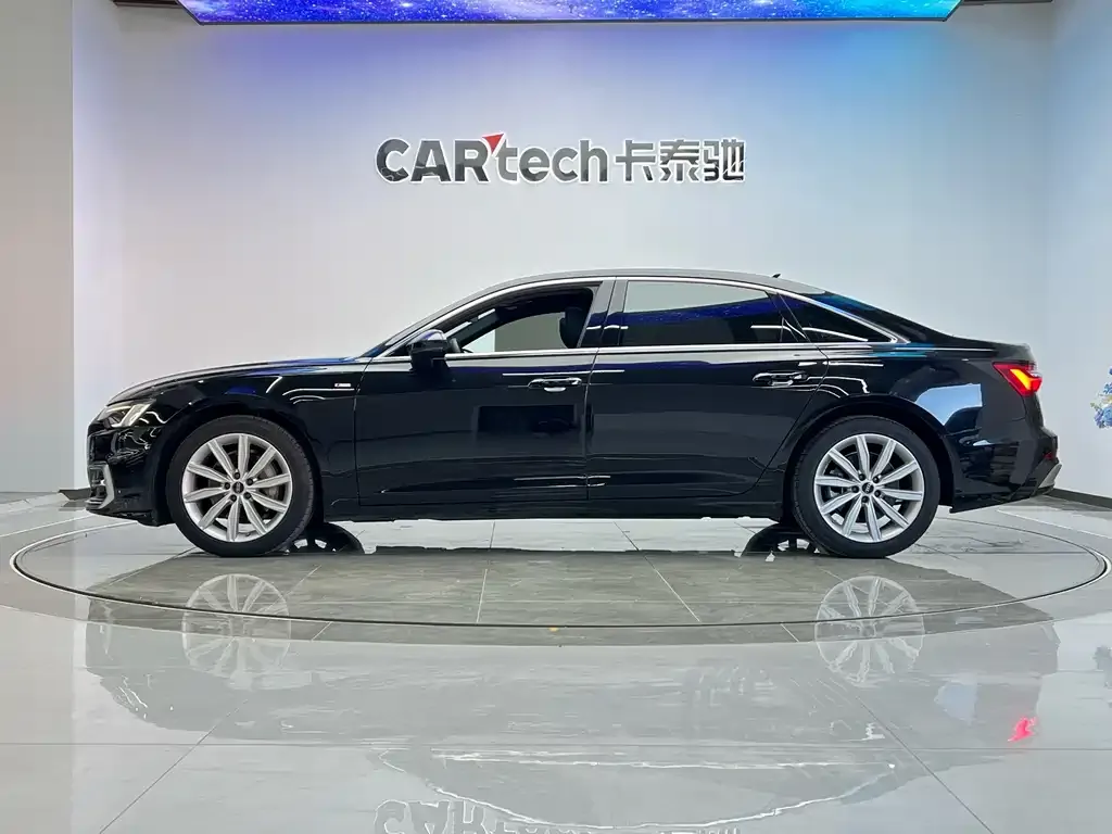 Audi A6L — фото 4