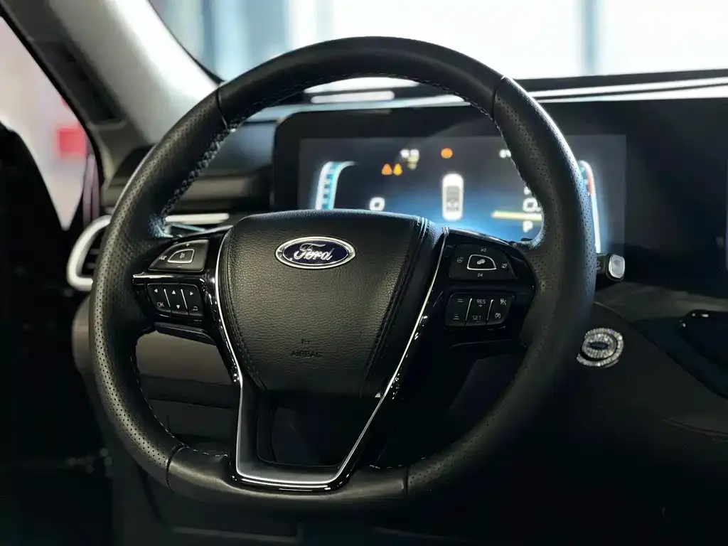 Ford Territory — фото 10