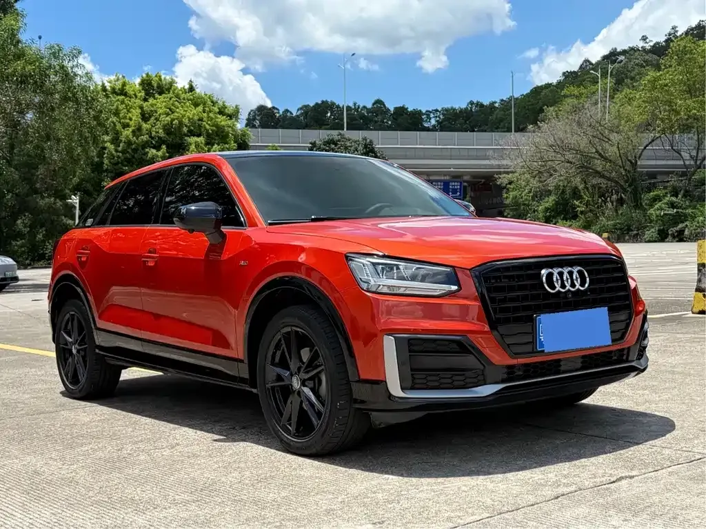 Audi Q2L — фото 3