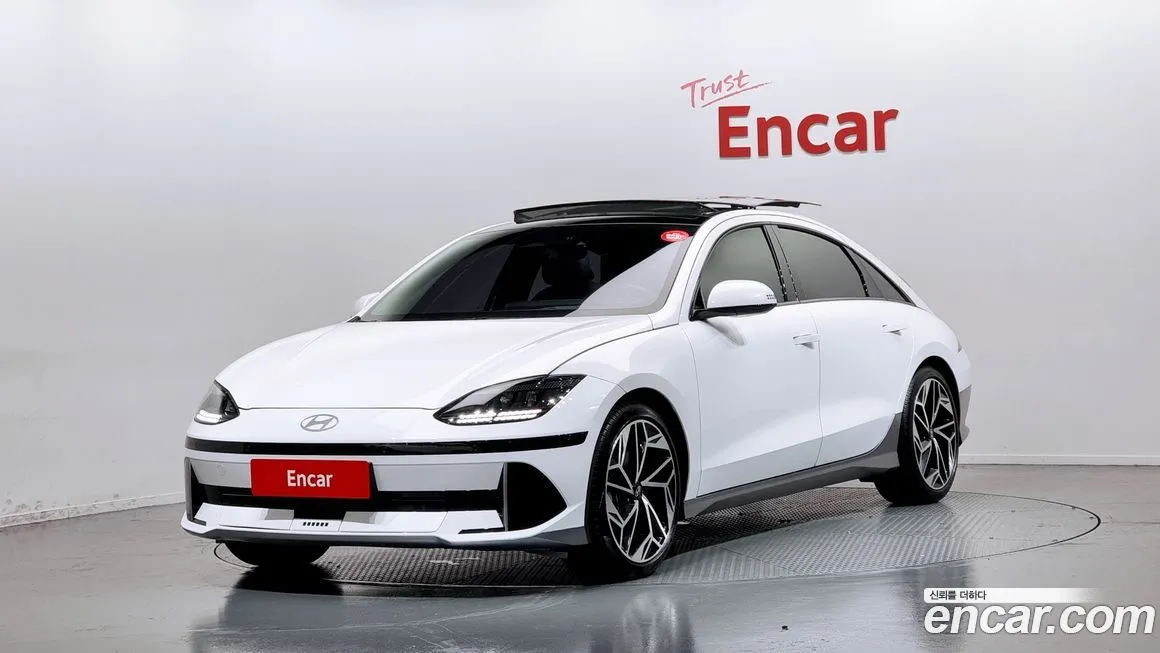 Hyundai Ioniq6 — фото 1