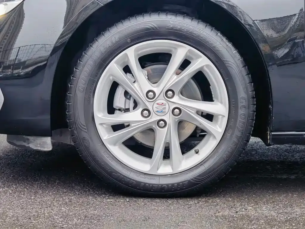 Buick Regal — фото 10