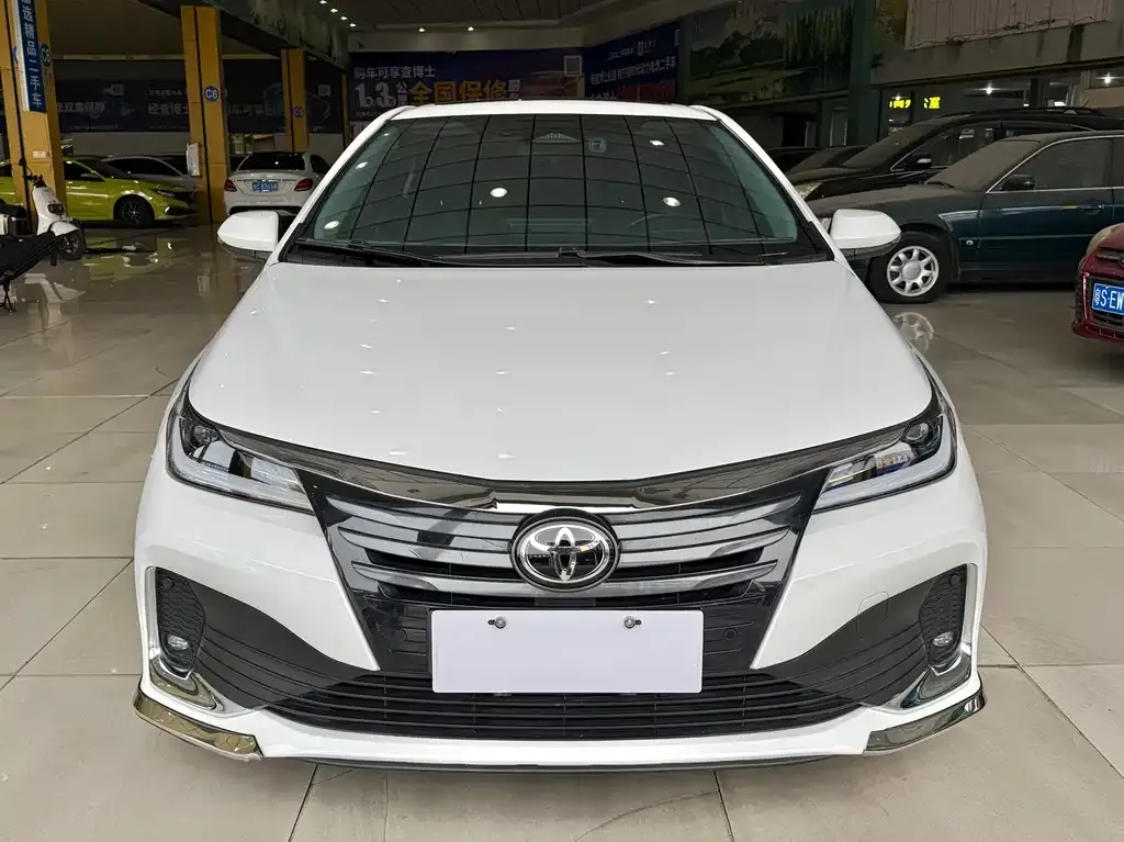 Toyota Allion — фото 2