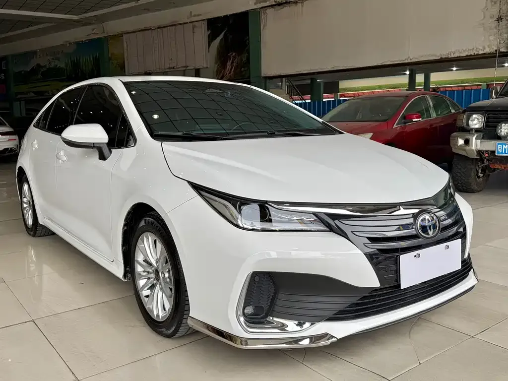 Toyota Allion — фото 3