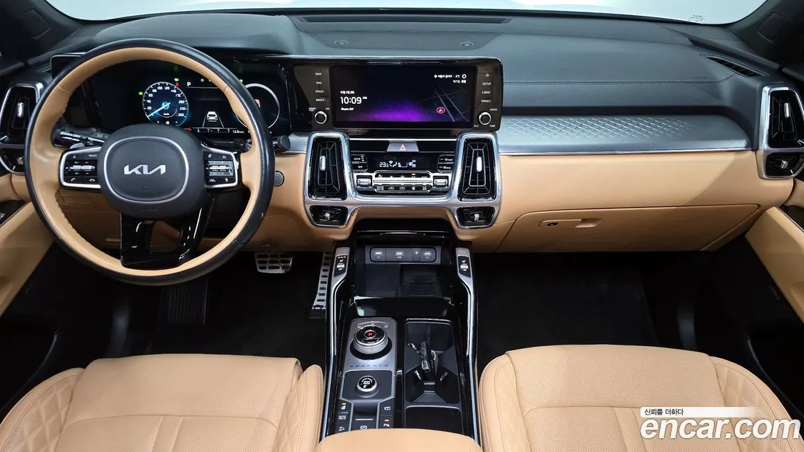 Kia Sorento — фото 7