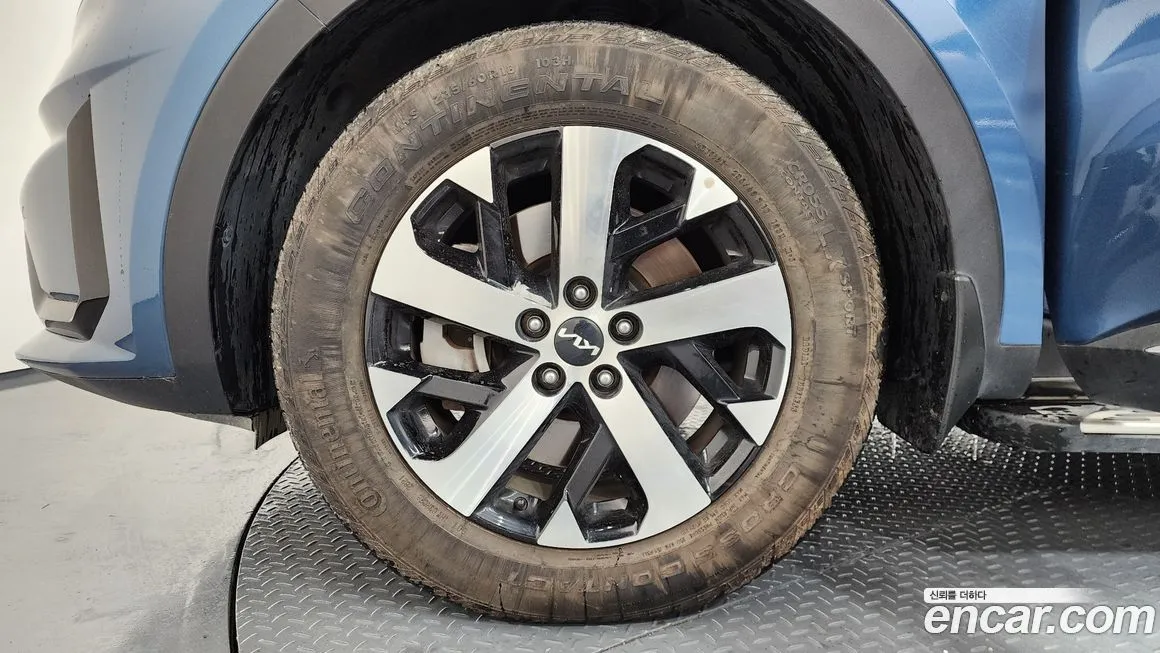 Kia Sorento — фото 5