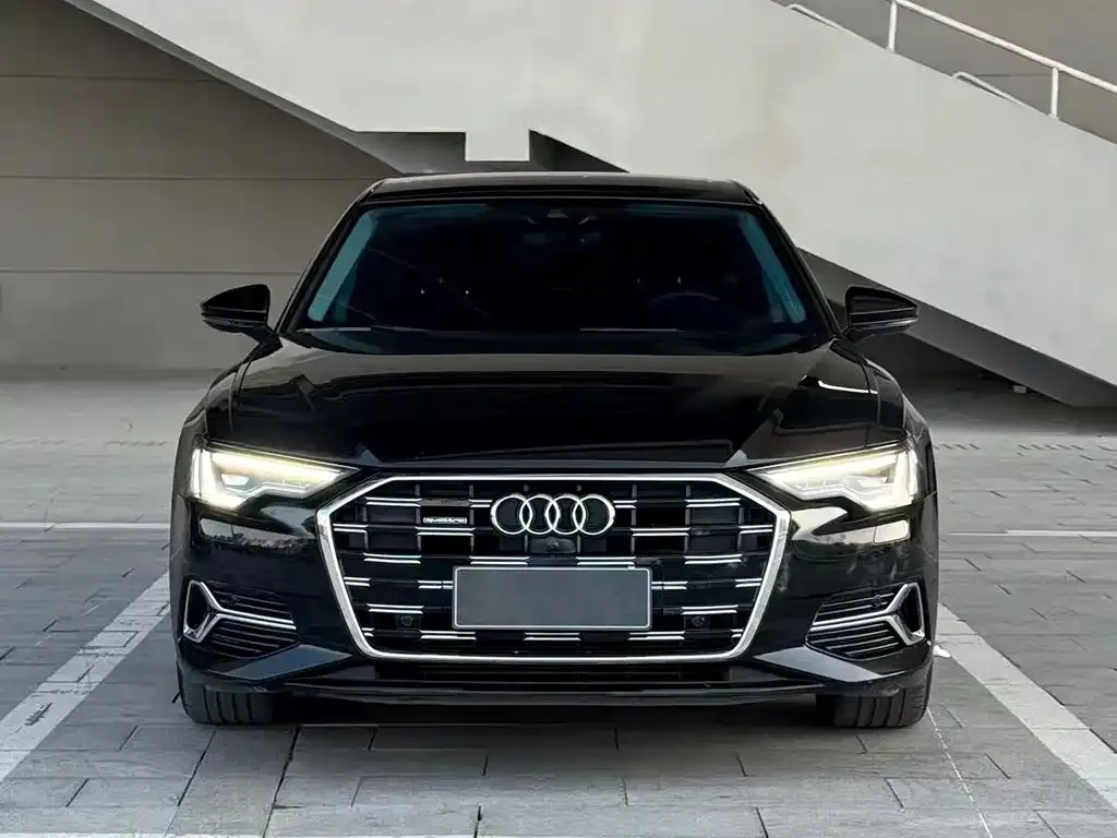 Audi A6L — фото 2