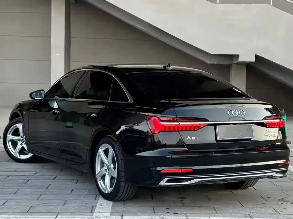 Audi A6L — фото 4
