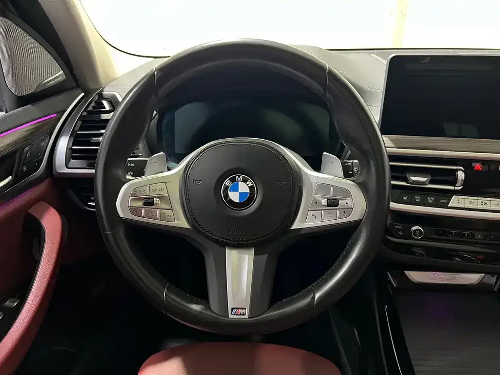 BMW X3 — фото 10