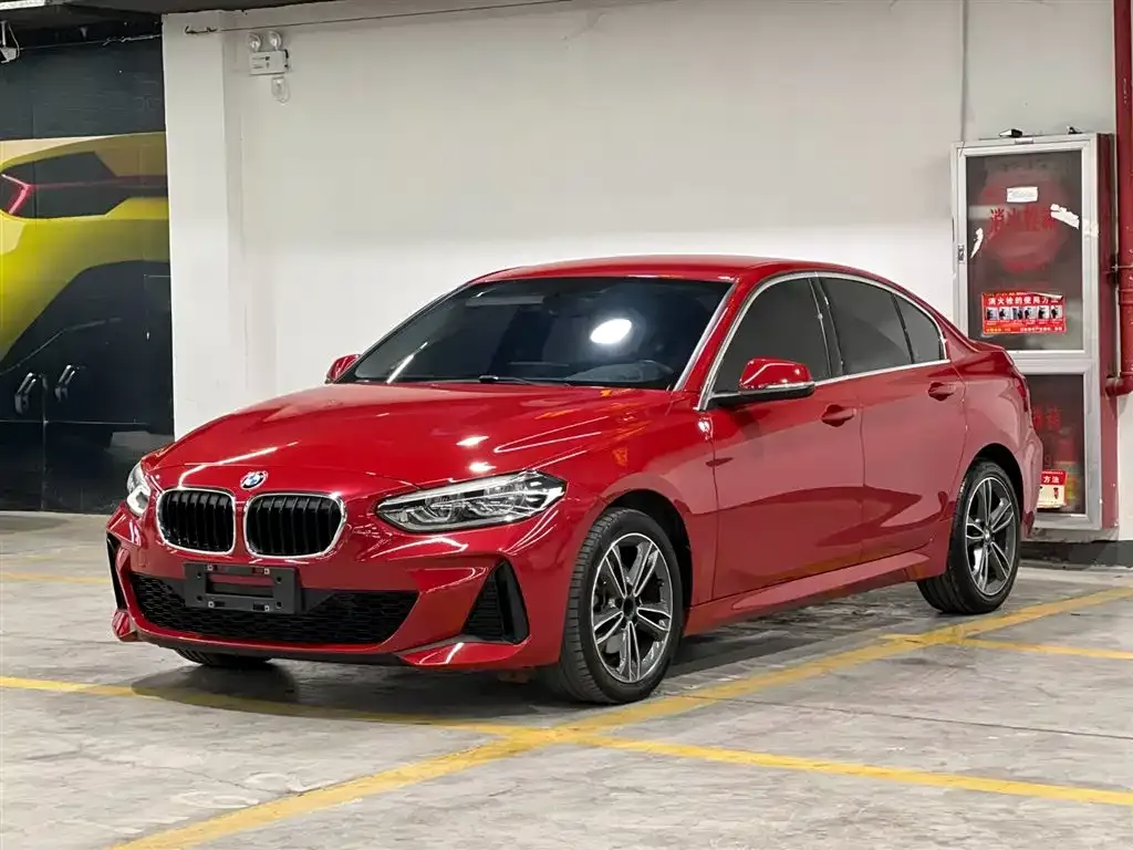 BMW 1 Series — фото 1