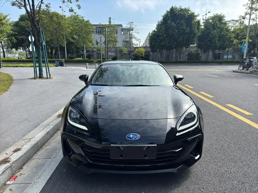Subaru BRZ — фото 2