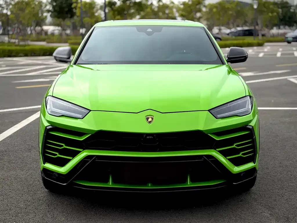 Lamborghini Urus — фото 2