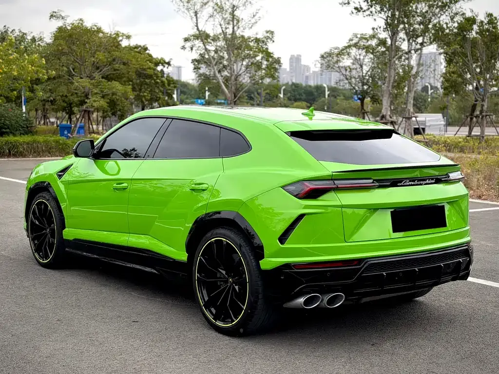 Lamborghini Urus — фото 4