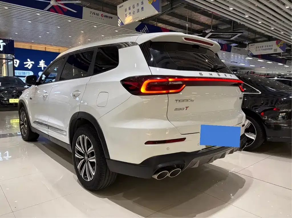 Chery Tiggo 8 — фото 6
