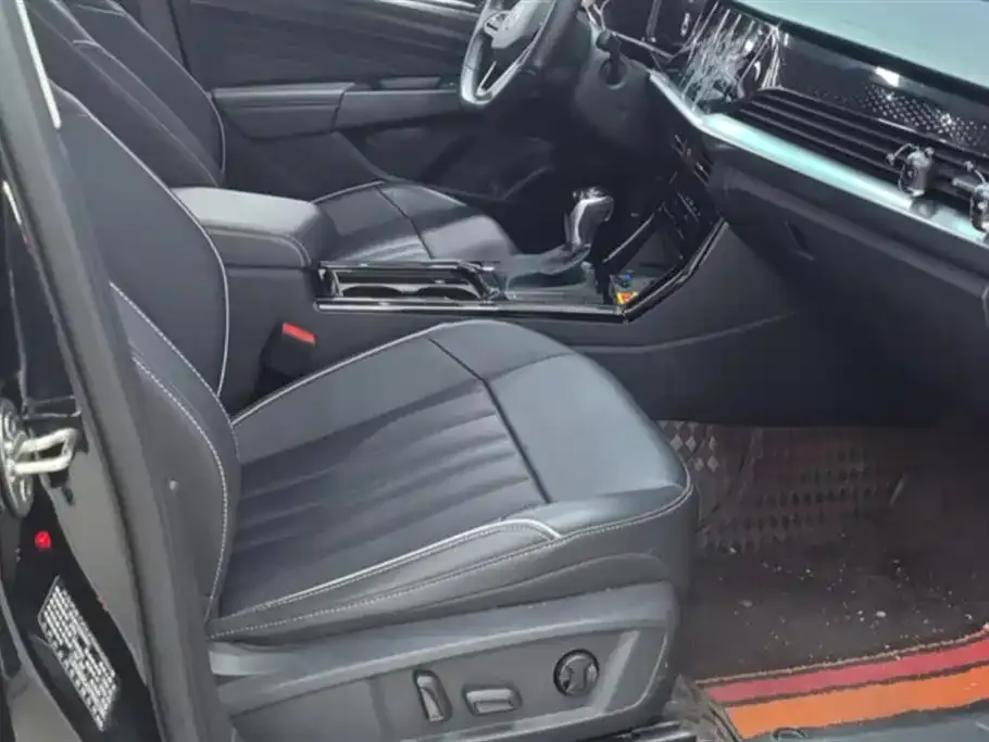 Volkswagen Passat — фото 8