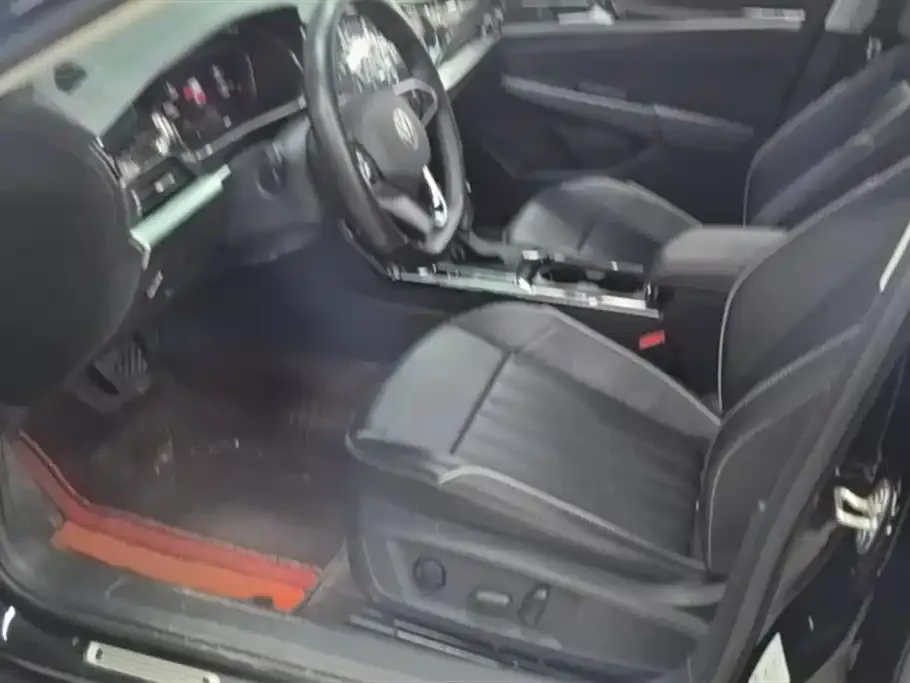 Volkswagen Passat — фото 9