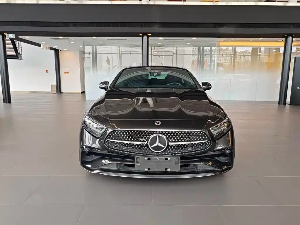 Mercedes-Benz CLS — фото 2