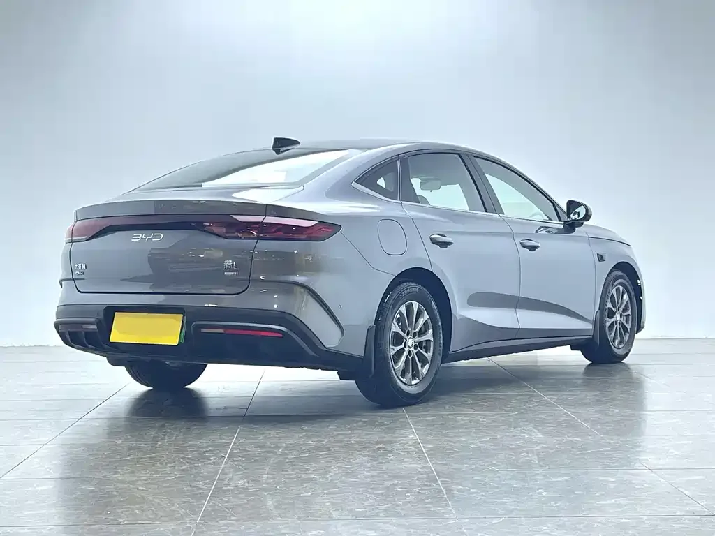 BYD Qin L — фото 3