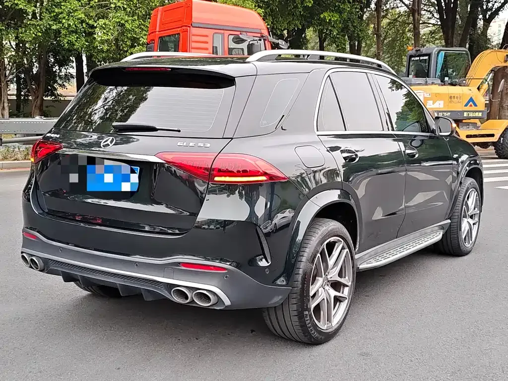 Mercedes-Benz GLE AMG — фото 7