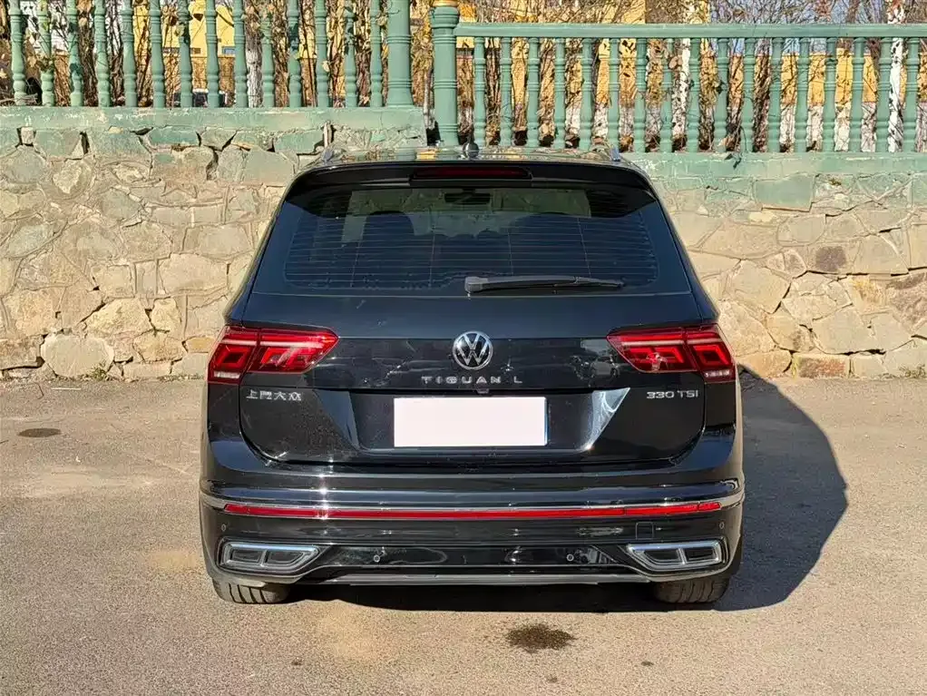 Volkswagen Tiguan L — фото 5