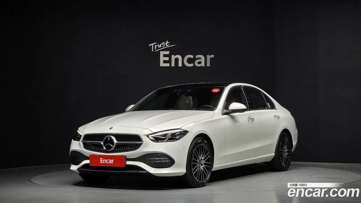 Mercedes-Benz C-Class — фото 1