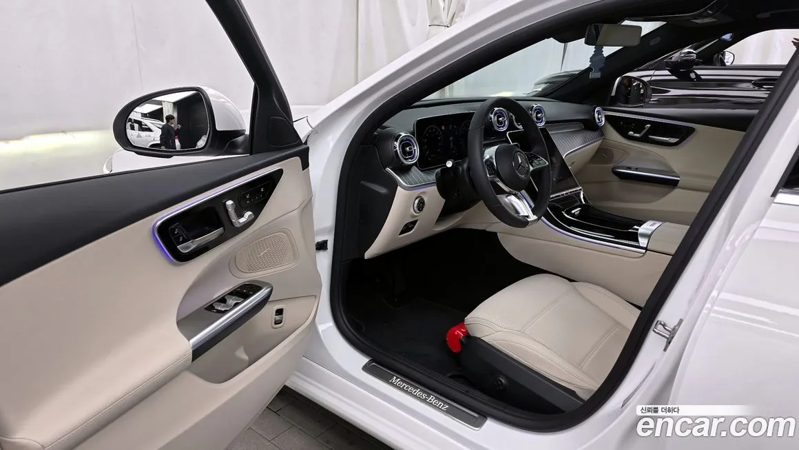 Mercedes-Benz C-Class — фото 10