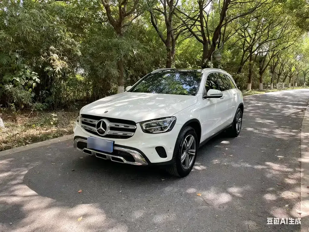 Mercedes-Benz GLC — фото 1