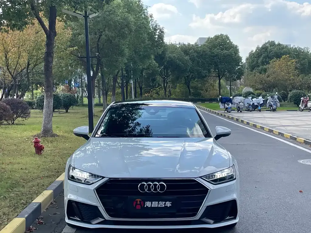 Audi A7 — фото 2