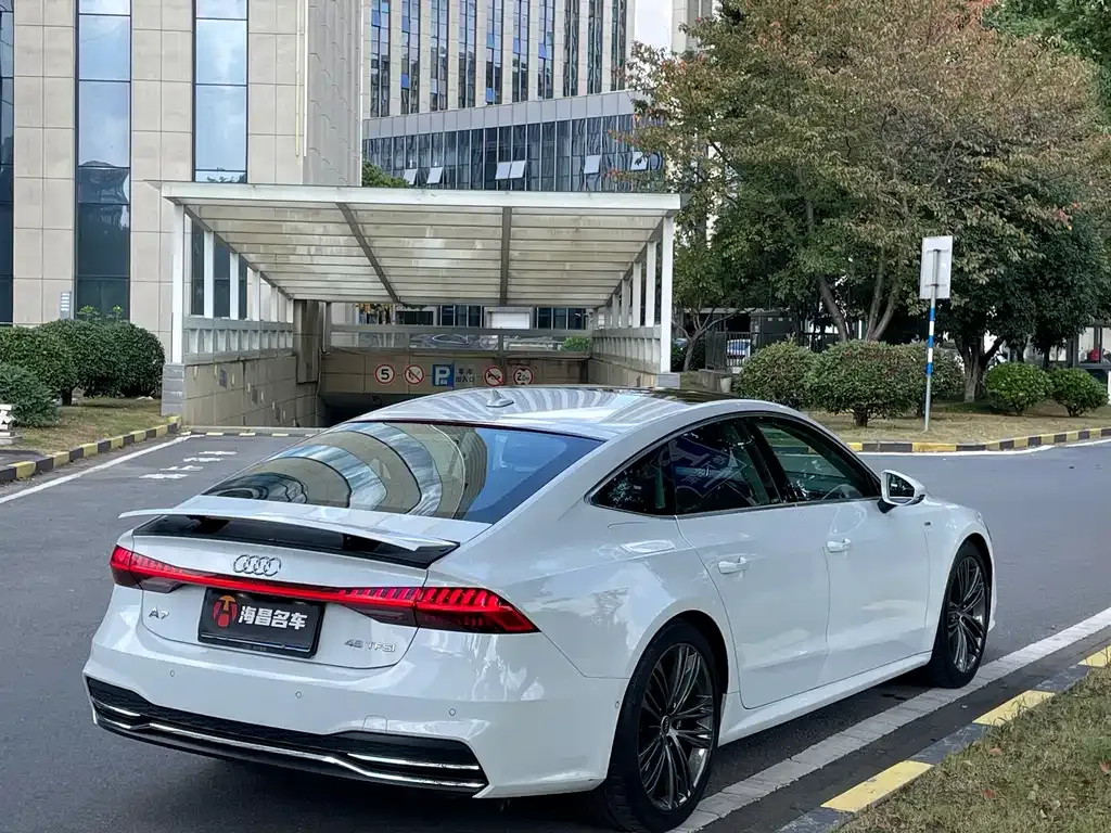 Audi A7 — фото 6