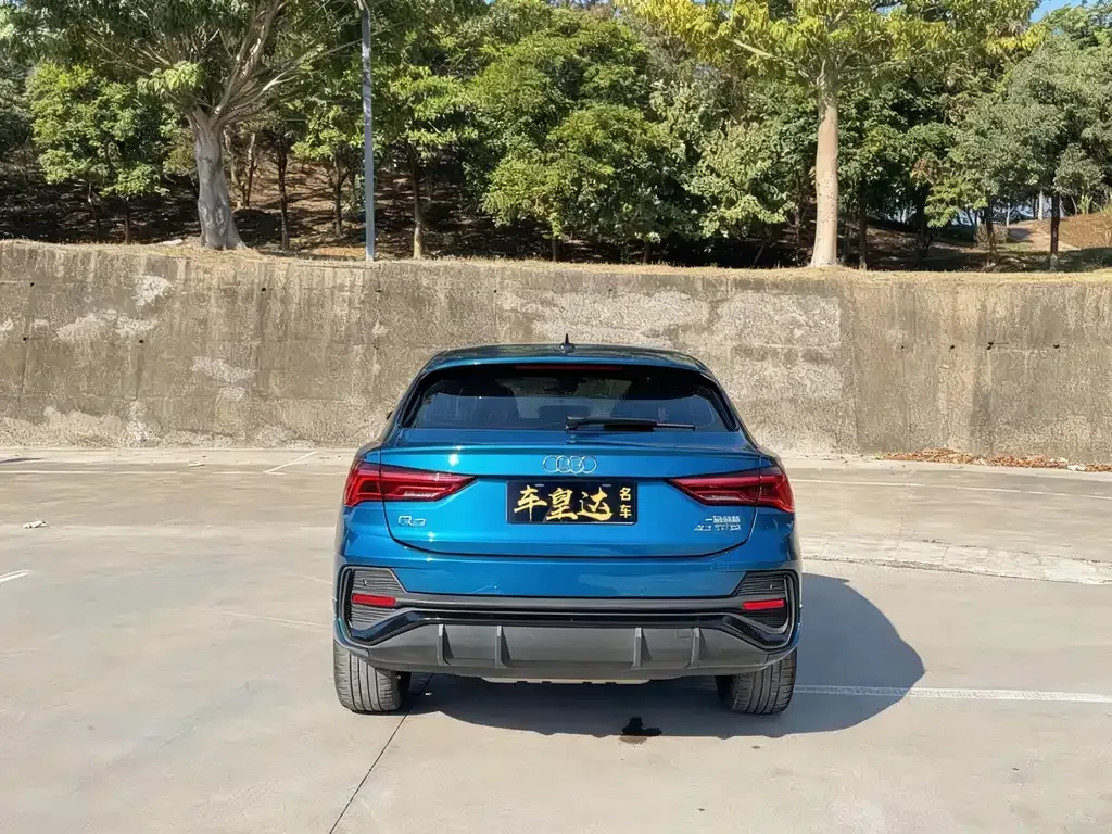 Audi Q3 Sportback — фото 4