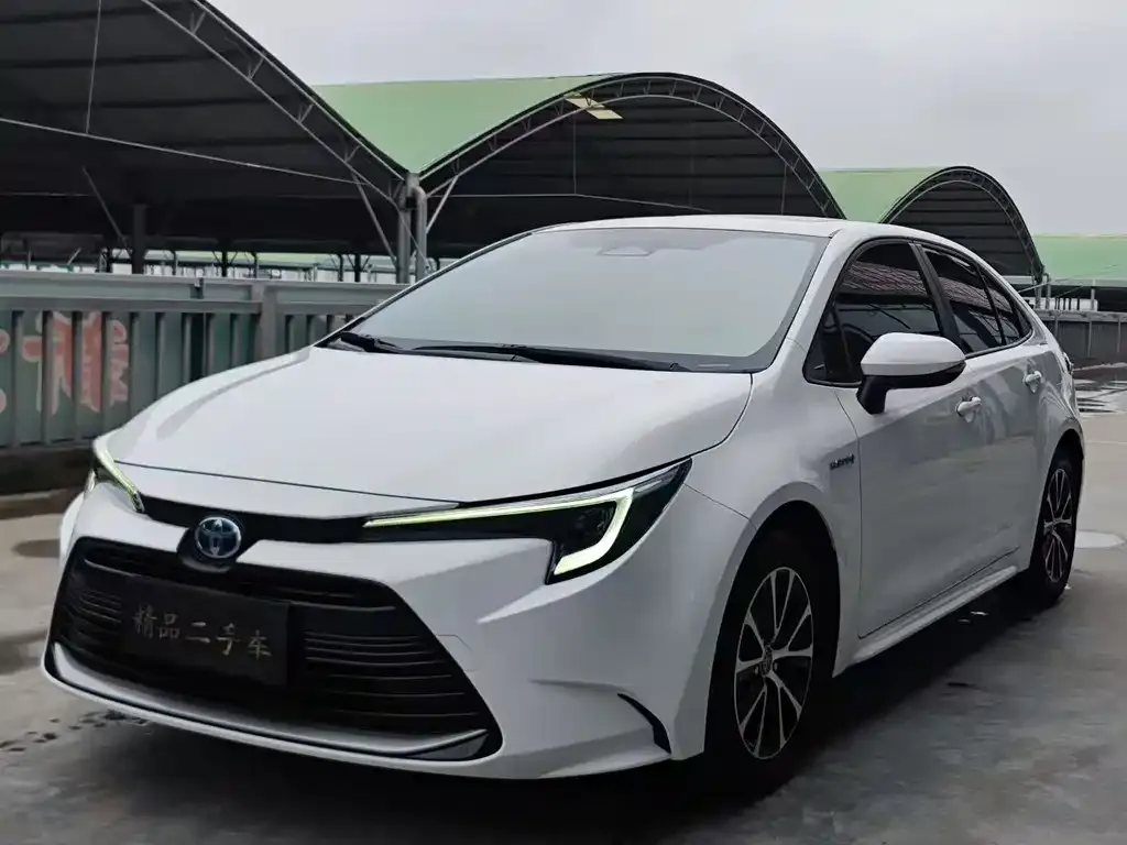 Toyota Levin — фото 1