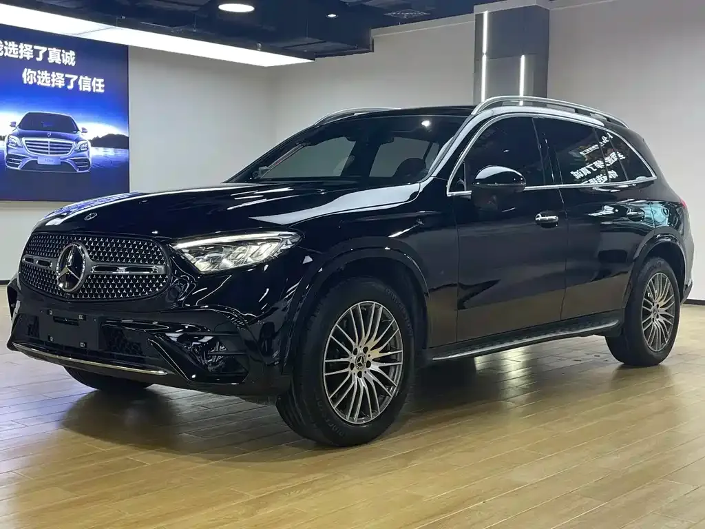 Mercedes-Benz GLC — фото 1