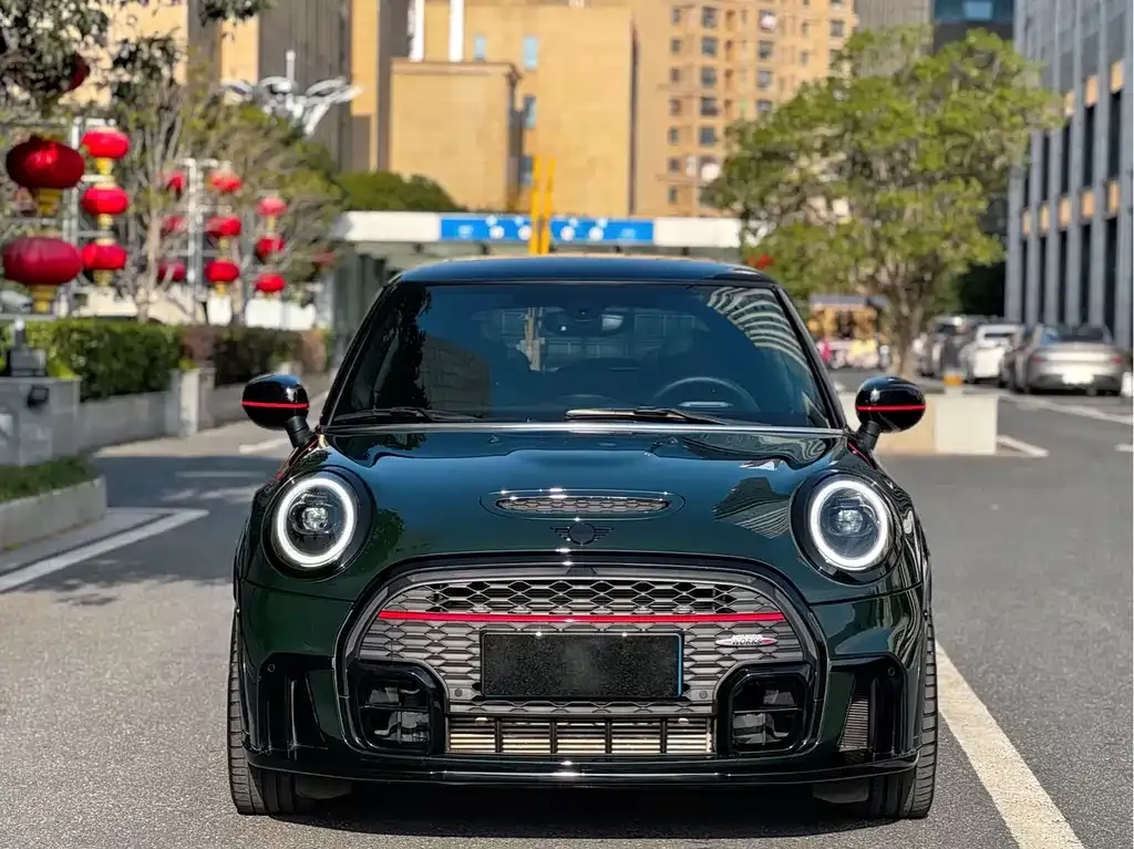 MINI JCW (John Cooper Works) — фото 2
