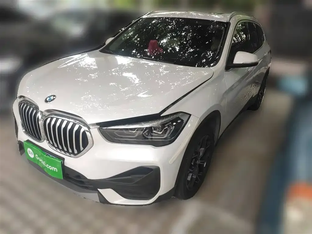 BMW X1 — фото 2