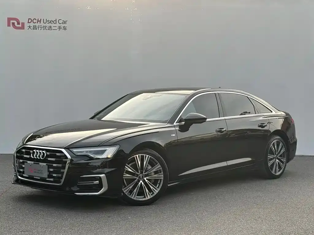 Audi A6L — фото 1