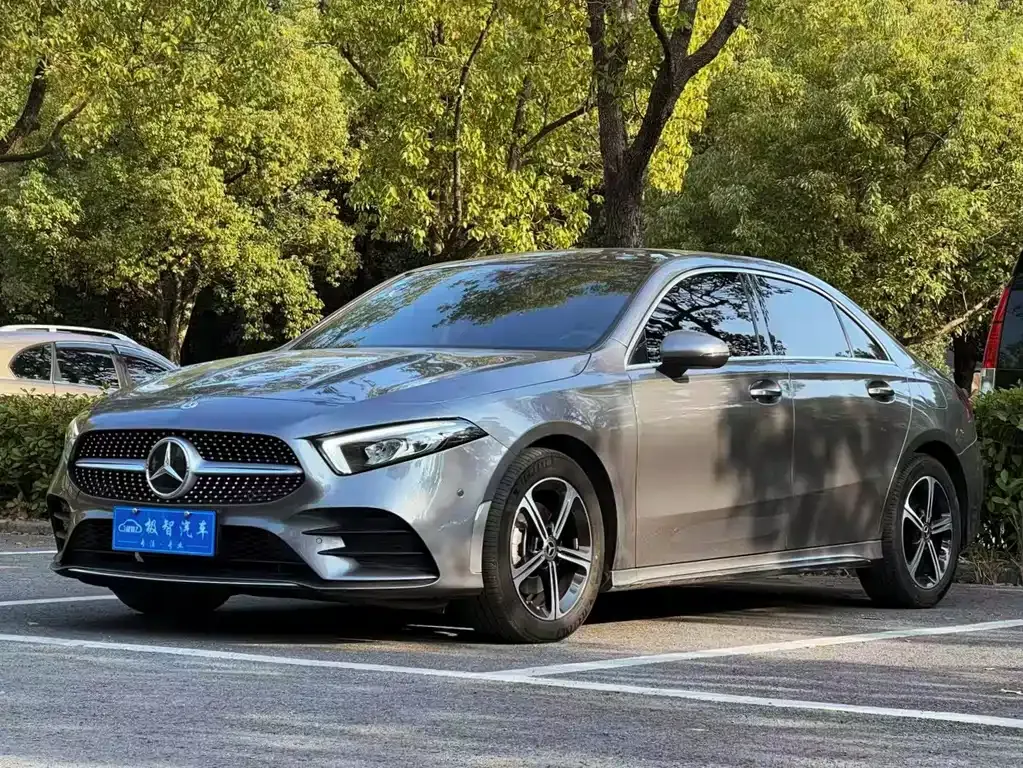 Mercedes-Benz A-Class — фото 1