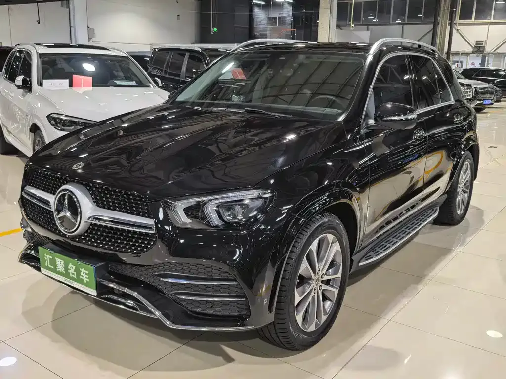 Mercedes-Benz GLE — фото 1