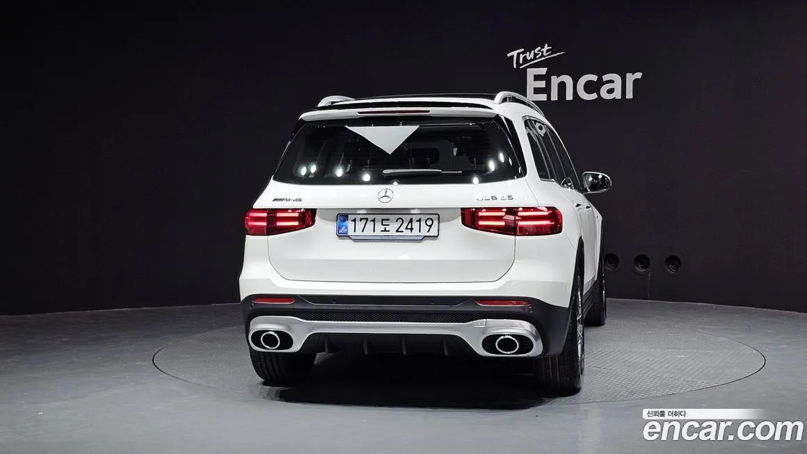 Mercedes-Benz GLB-Class — фото 4
