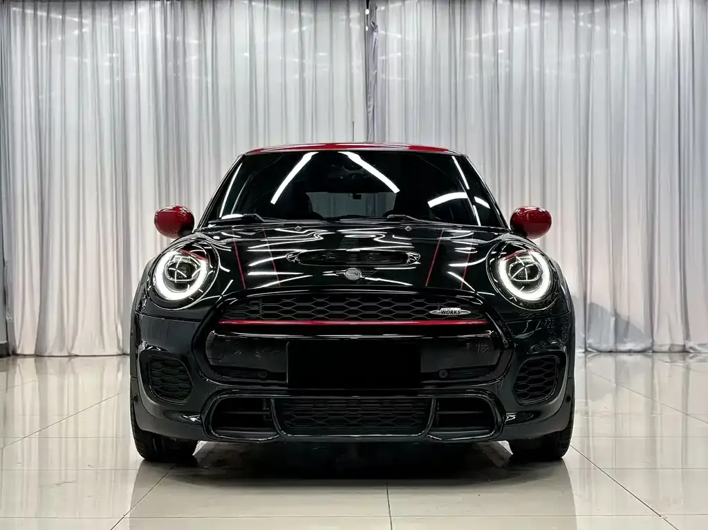MINI JCW (John Cooper Works) — фото 2