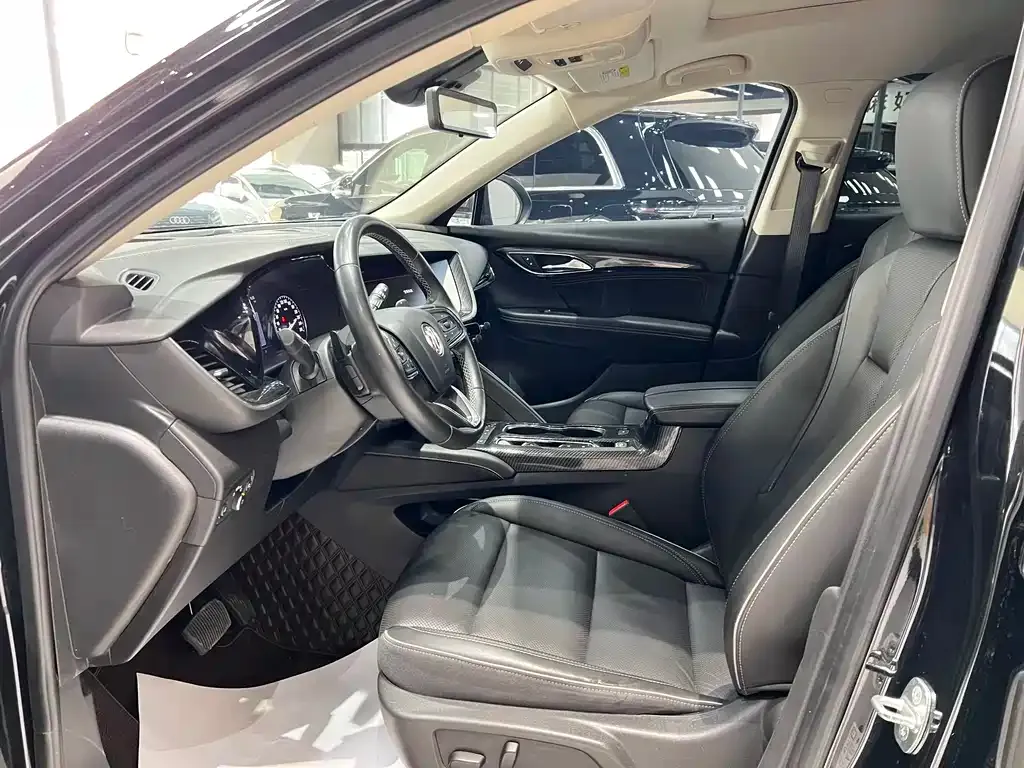 Buick Envision Plus — фото 7
